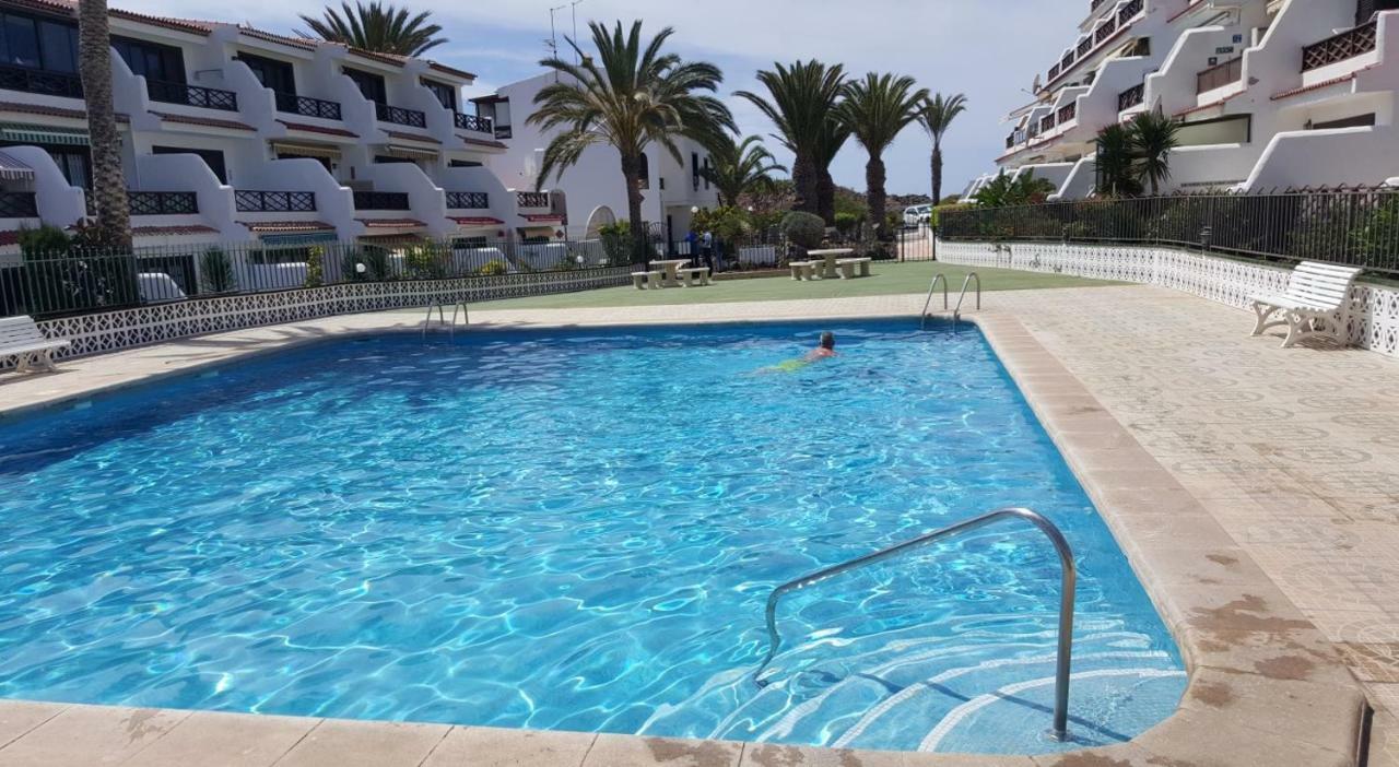Coastside Apartment, Amarilla Bay Apartament *